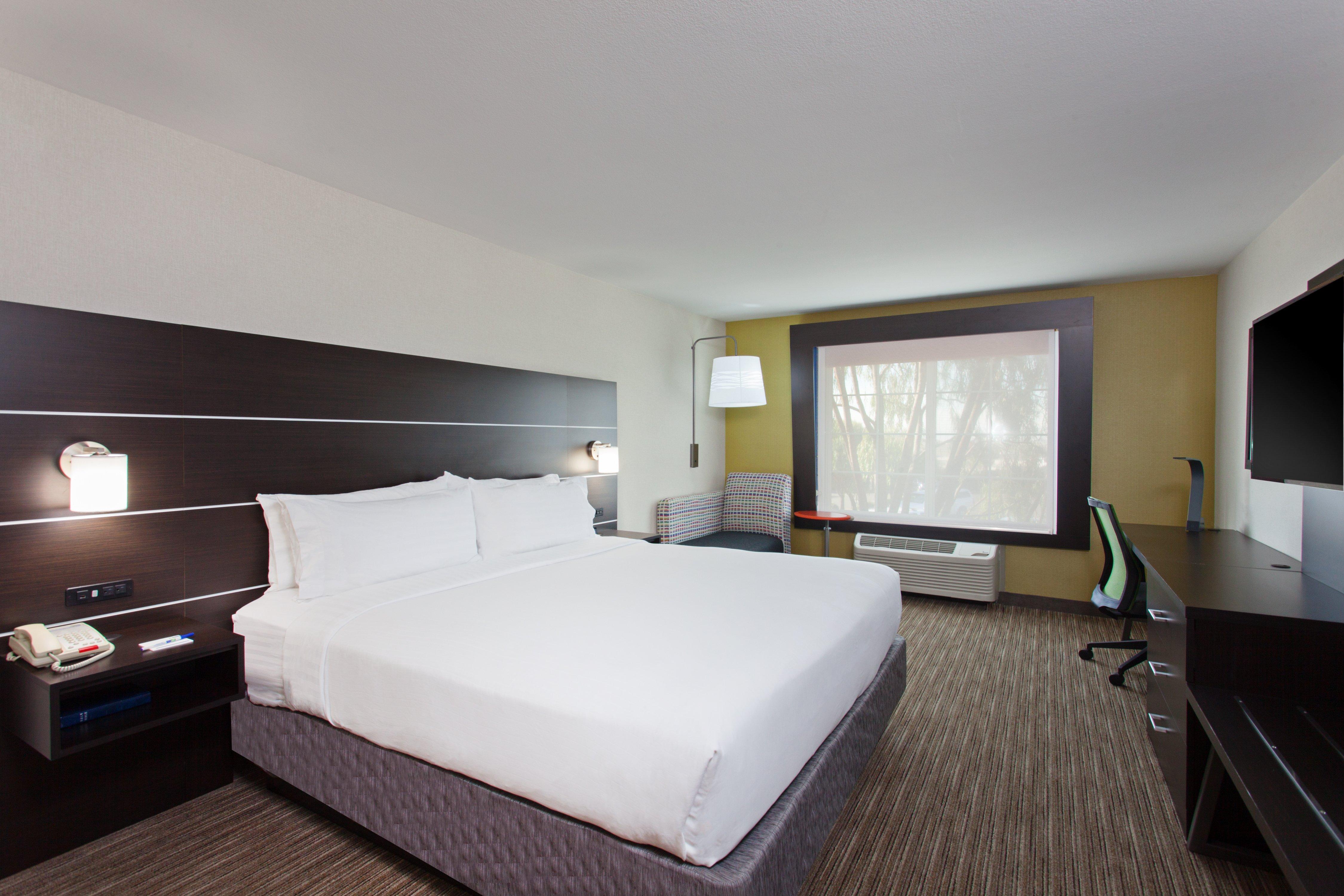 Holiday Inn Express & Suites Oakland - Airport By Ihg מראה חיצוני תמונה
