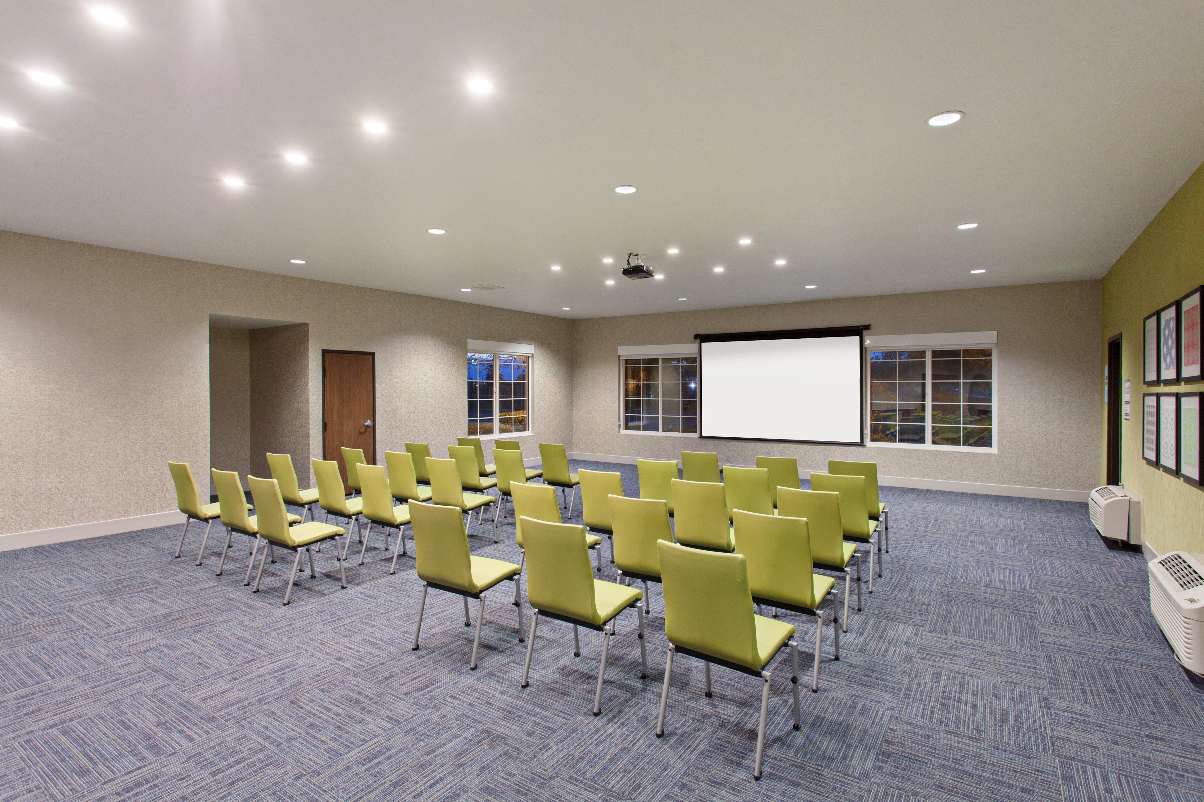 Holiday Inn Express & Suites Oakland - Airport By Ihg מראה חיצוני תמונה
