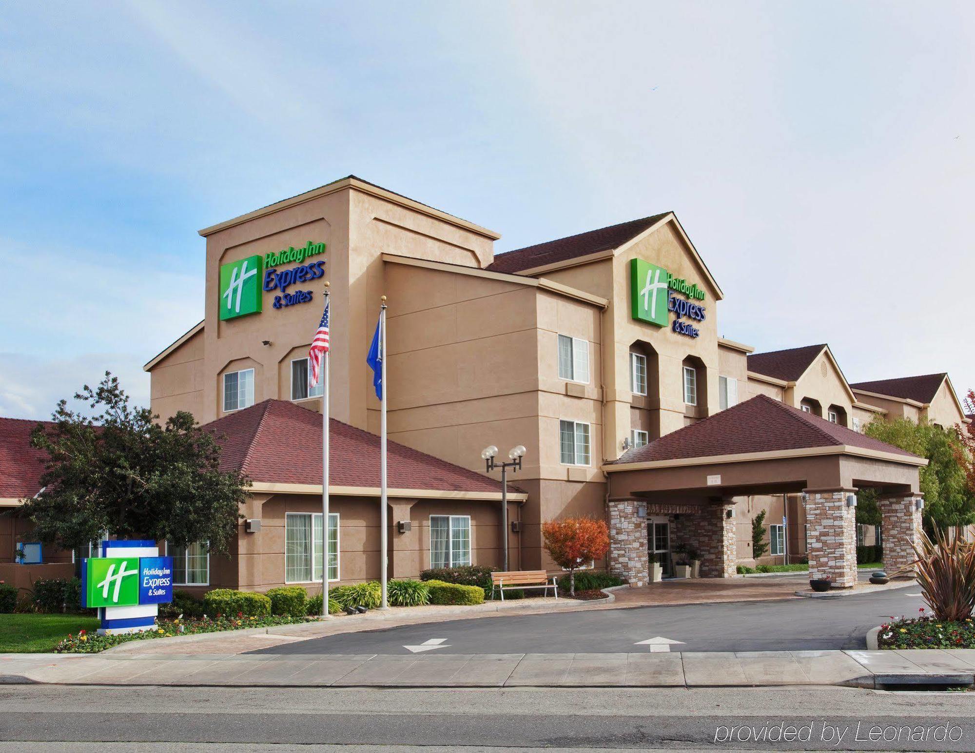 Holiday Inn Express & Suites Oakland - Airport By Ihg מראה חיצוני תמונה