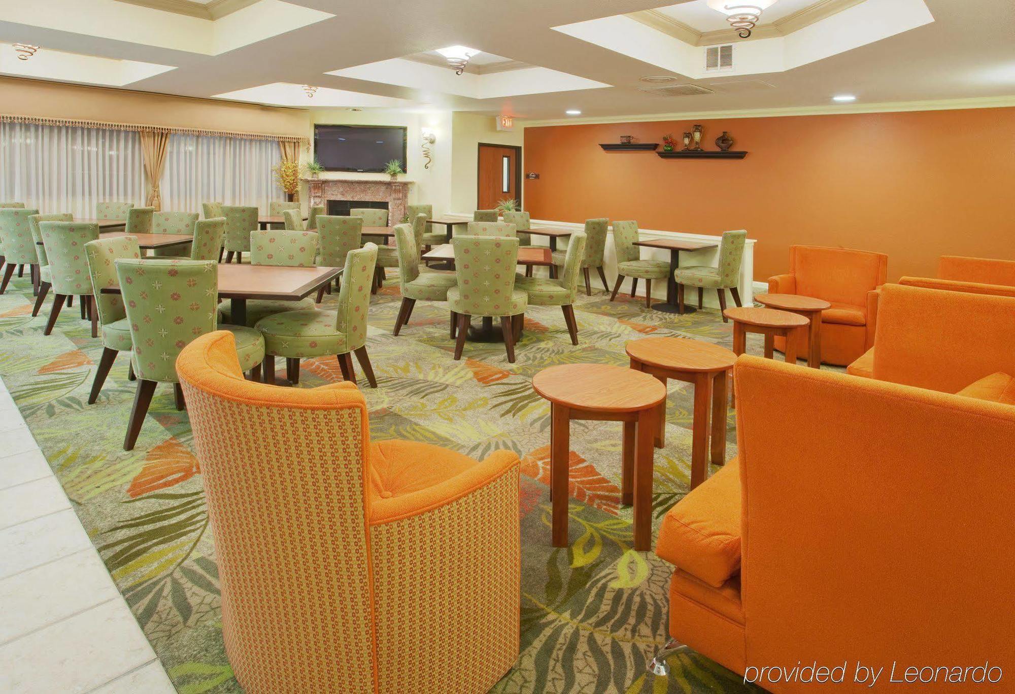 Holiday Inn Express & Suites Oakland - Airport By Ihg מראה חיצוני תמונה